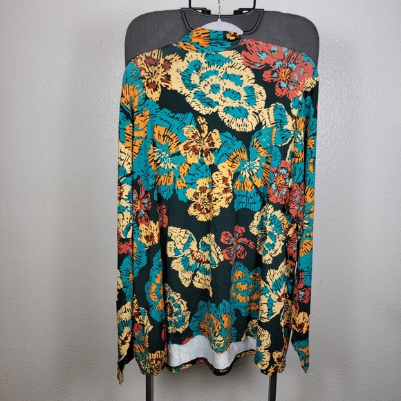 Iman Women's Chic Mockneck Floral Design Long Sleeve Blouse Size 3X - Picture 2 of 6
